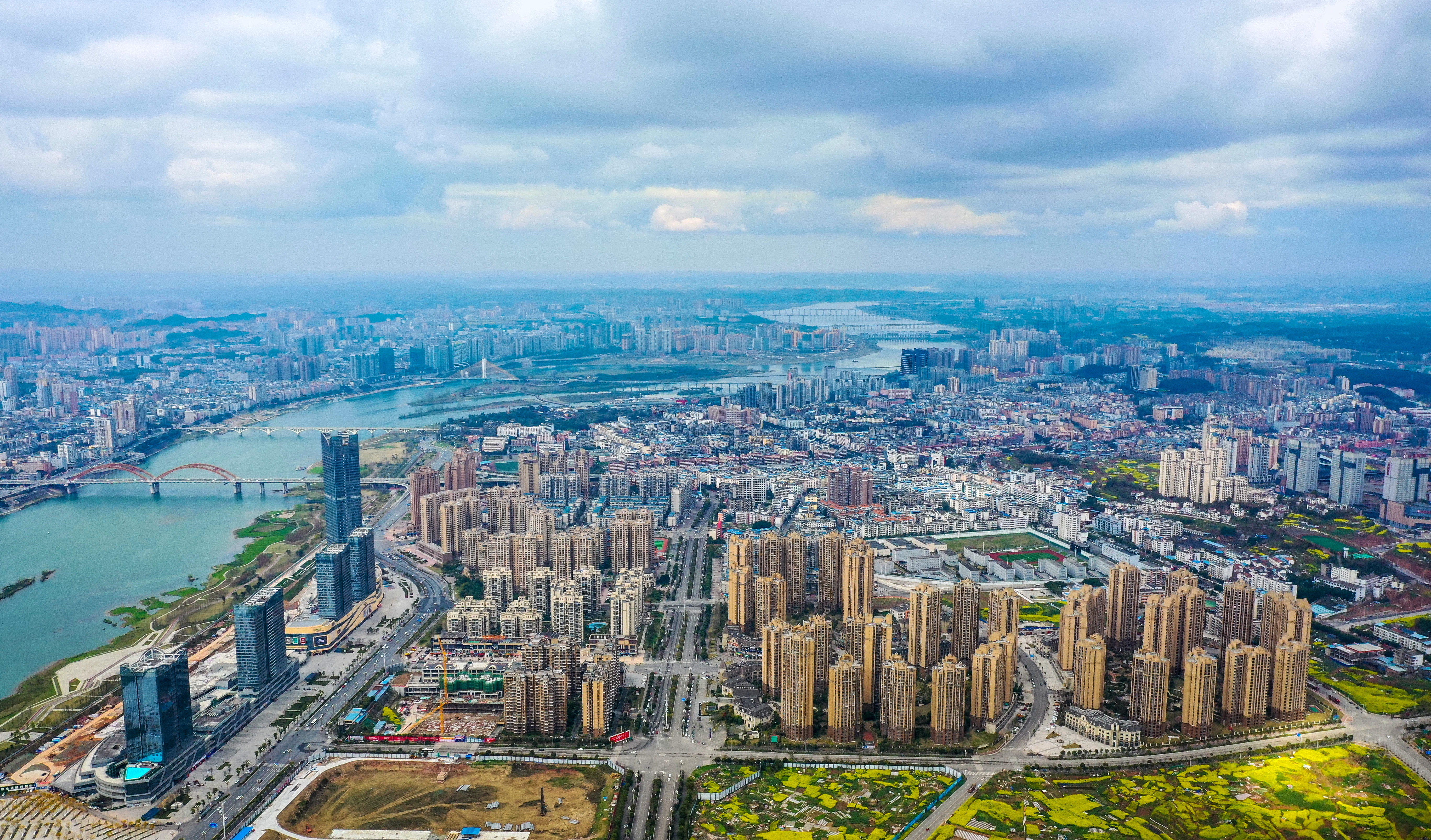 南充市局奋力夺取2021年全市自然资源和规划工作开门红